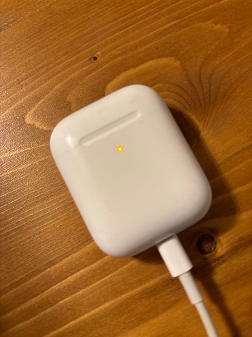 Apple AirPods 本体 充電ケース付き［ジャンク品］