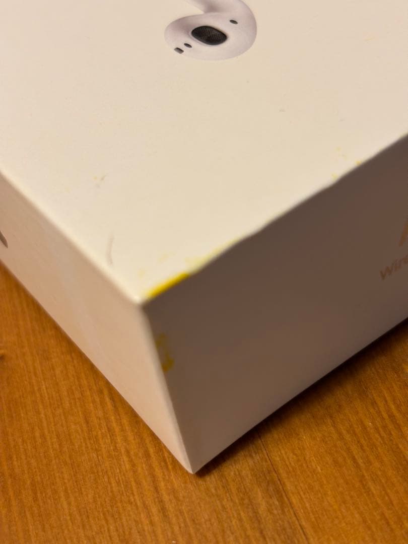 Apple AirPods 本体 充電ケース付き［ジャンク品］