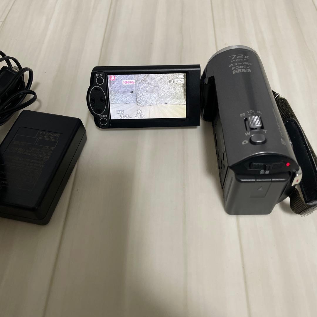 Panasonic HC-V210M ビデオカメラ