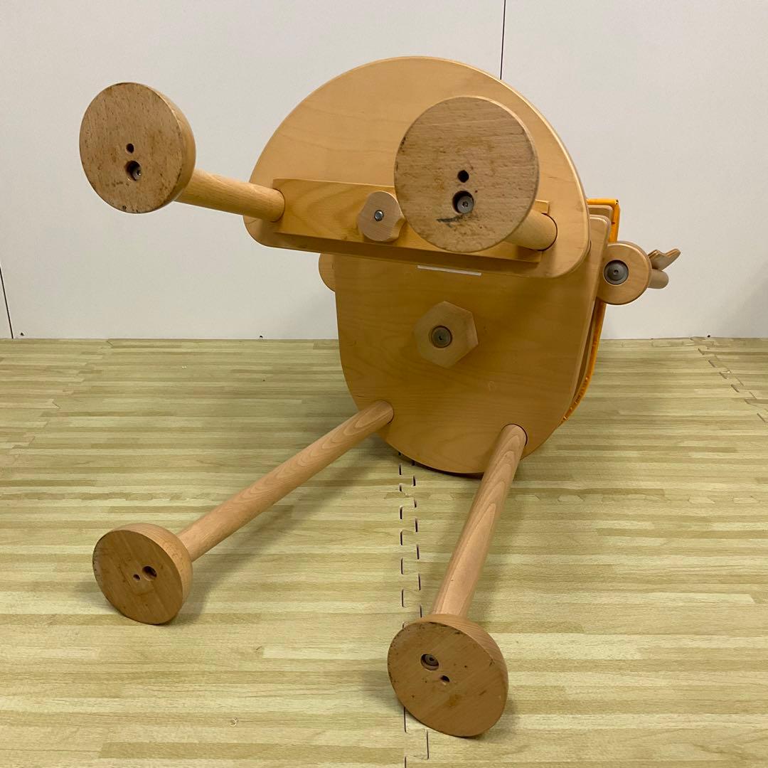 ①ドイツ ティムキッド社 成長椅子 Mobo モボチェア 木製ハイチェア