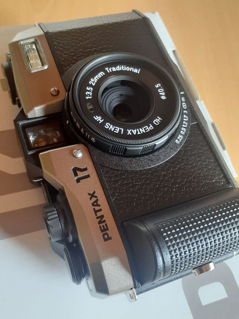 ペンタックス17　中古完動品　訳あり特価品　購入証明書有り(^-^)匿名配送