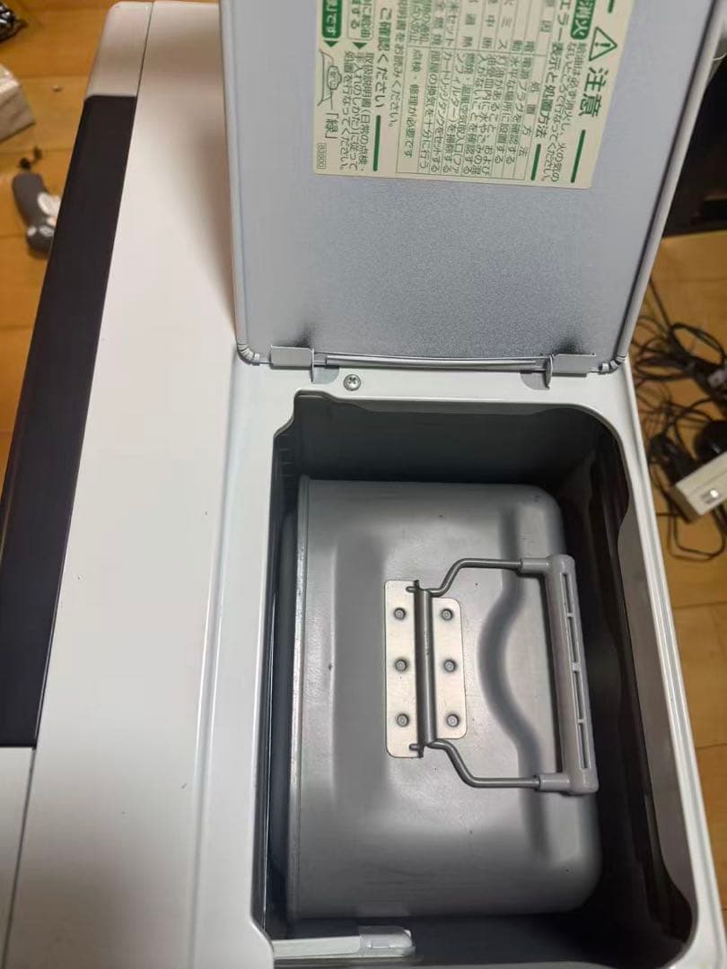 ダイニチ　石油ファンヒーター　　FW-KS4717SDX 17畳~12畳