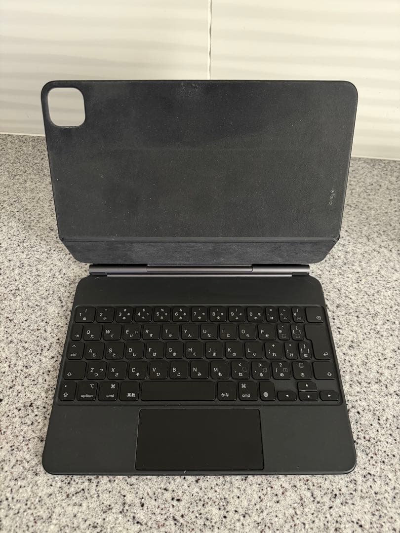 Magic Keyboard A2261 11インチ