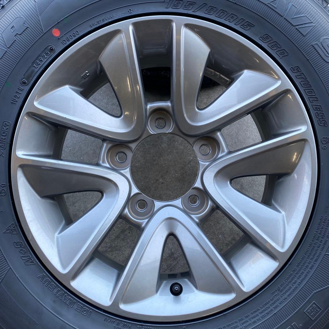 新品グッドイヤースタッドレスセット195/80R15 ジムニーシエラ、ノマド