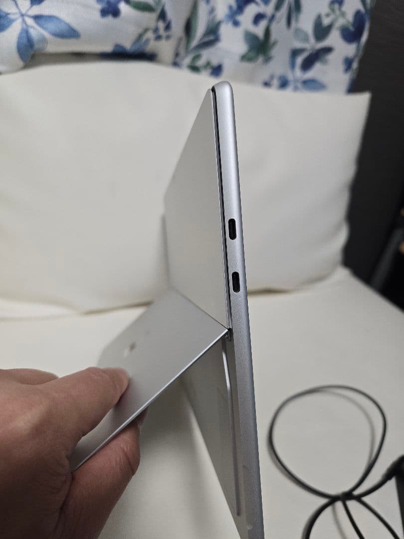 Windowsタブレット本体 SurfacePro9 i5 1TB SSD 8GBRAM