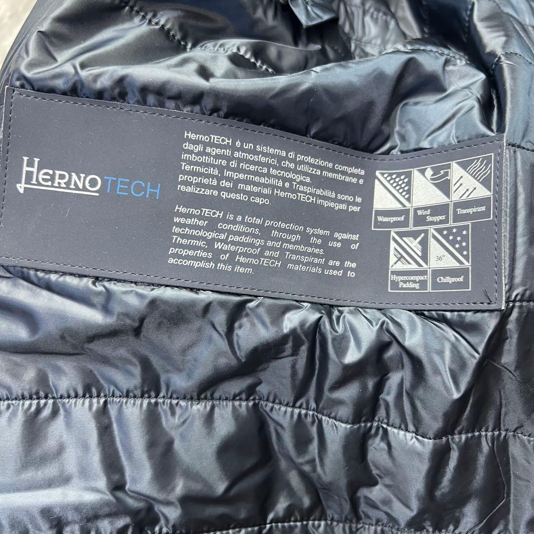 新品未使用　タグ付　ヘルノ　チェスターコート　ライナー　ネイビー　50 L