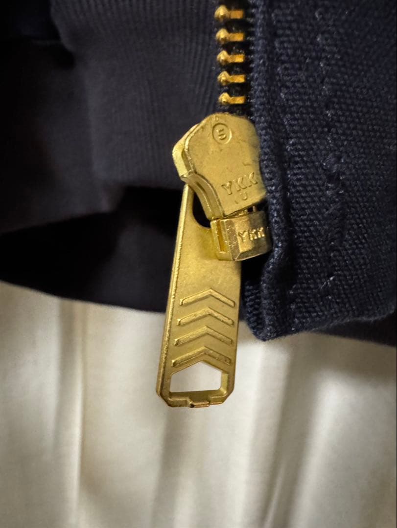 Carhartt アクティブジャケット　USA製J131 DNYダークネイビー