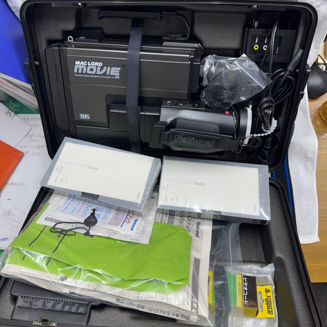 未使用品　ナショナル　松下電気　マックロード　VHSビデオカメラ　AG-100