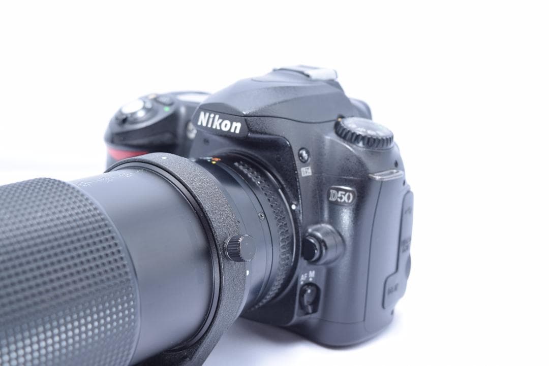 ③Nikon D50 Ｗレンズセット　携帯バック、おまけ付き