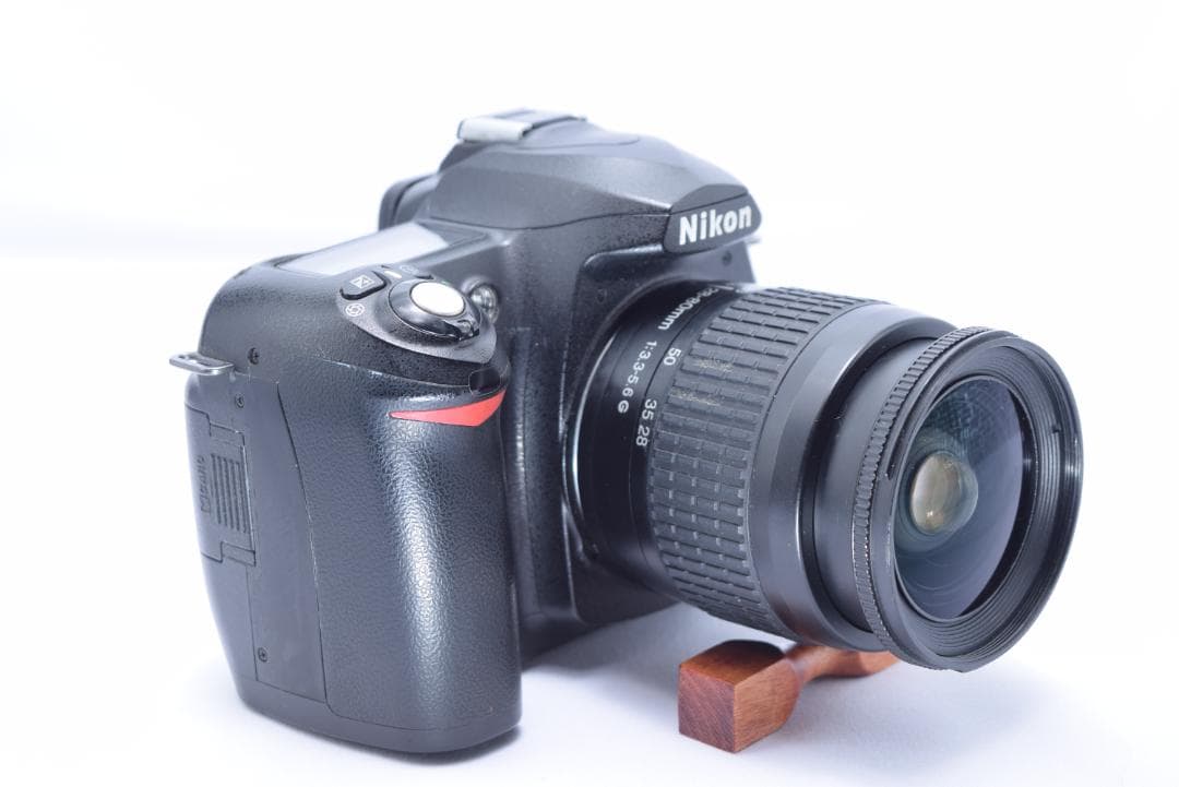 ③Nikon D50 Ｗレンズセット　携帯バック、おまけ付き