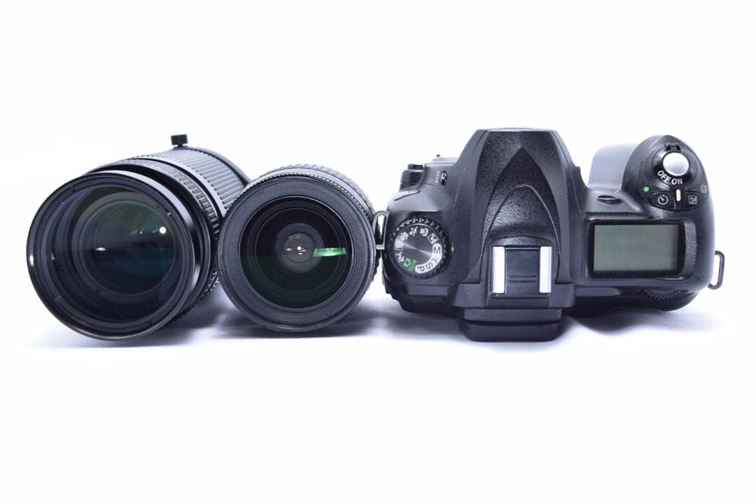 ③Nikon D50 Ｗレンズセット　携帯バック、おまけ付き