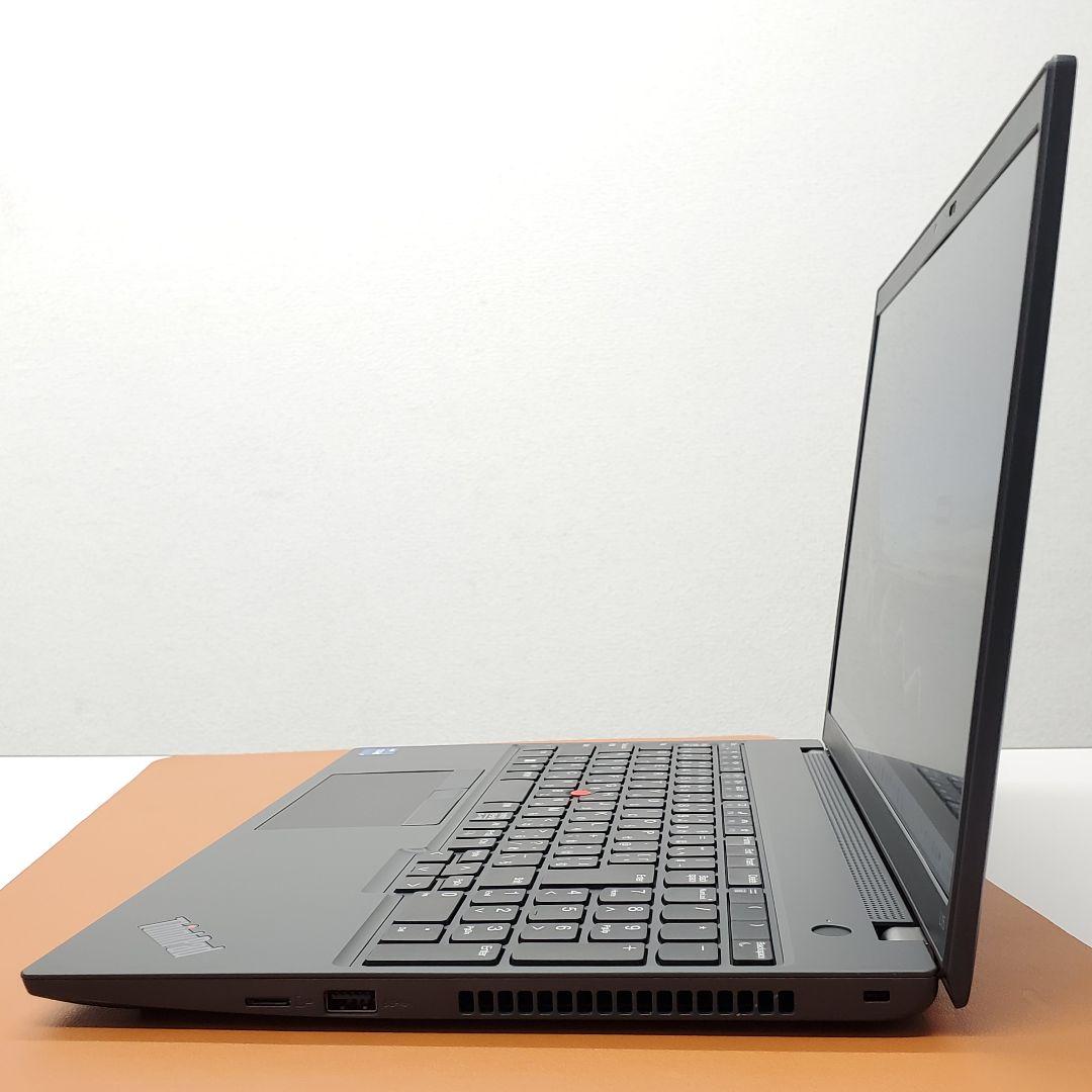 【商品番号1854】ThinkPad　15.6型ノートパソコン　2022年製