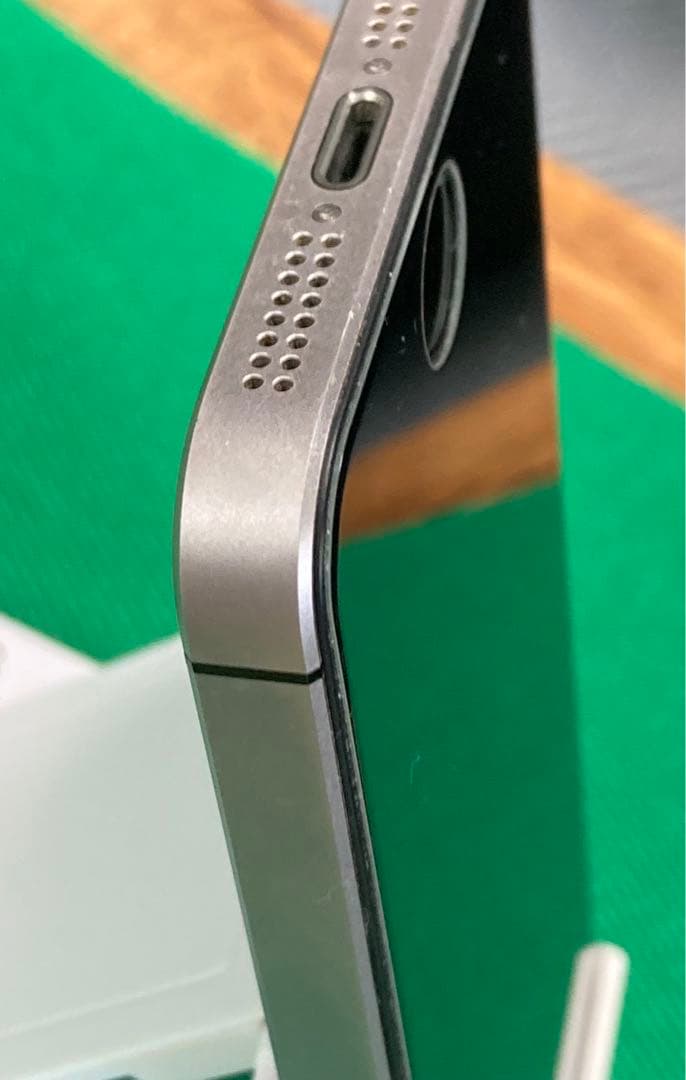 ✨美品✨iPhone SE第1世代【初期化済】