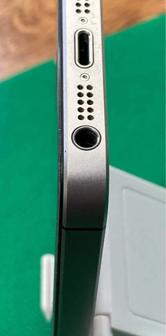 ✨美品✨iPhone SE第1世代【初期化済】