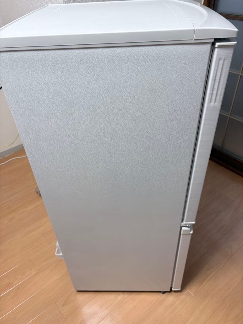 SHARP SJ-D14F-W 冷蔵庫 137L 2020年製 徳島　一人暮らし