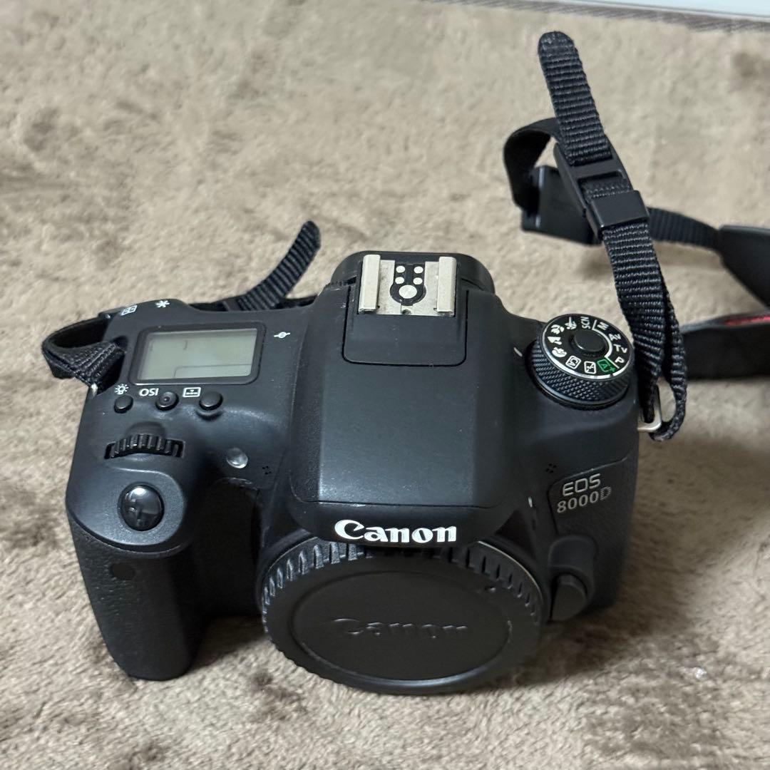 Canon キャノン　EOS 8000D ダブルズーム デジタルカメラ