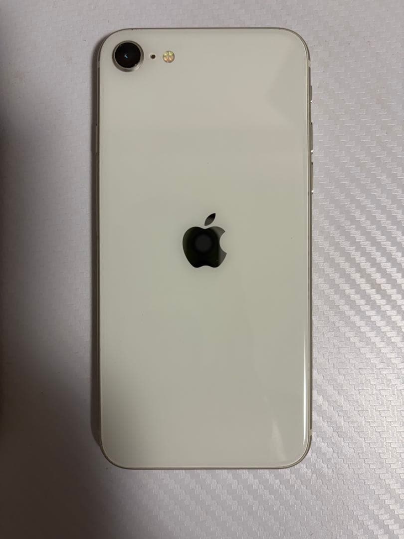 【若干値下げ】Apple iPhone SE 第3世代　64GB