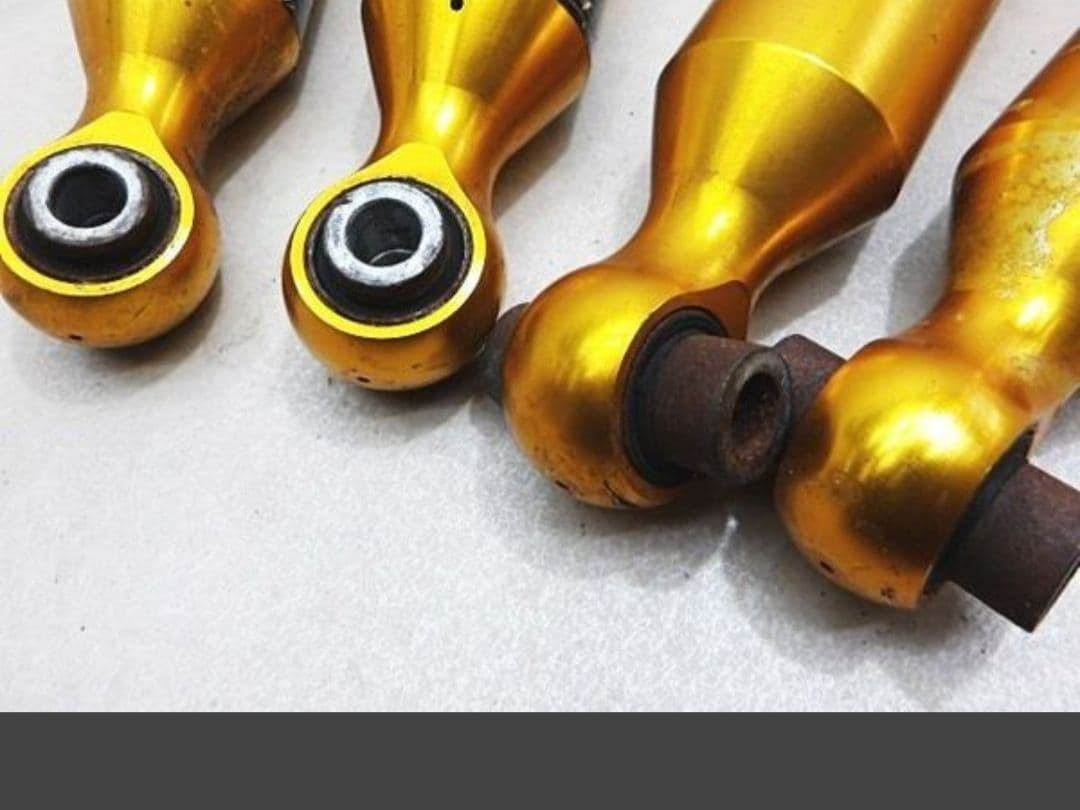 18クラウン Tism フルタップ式車高調