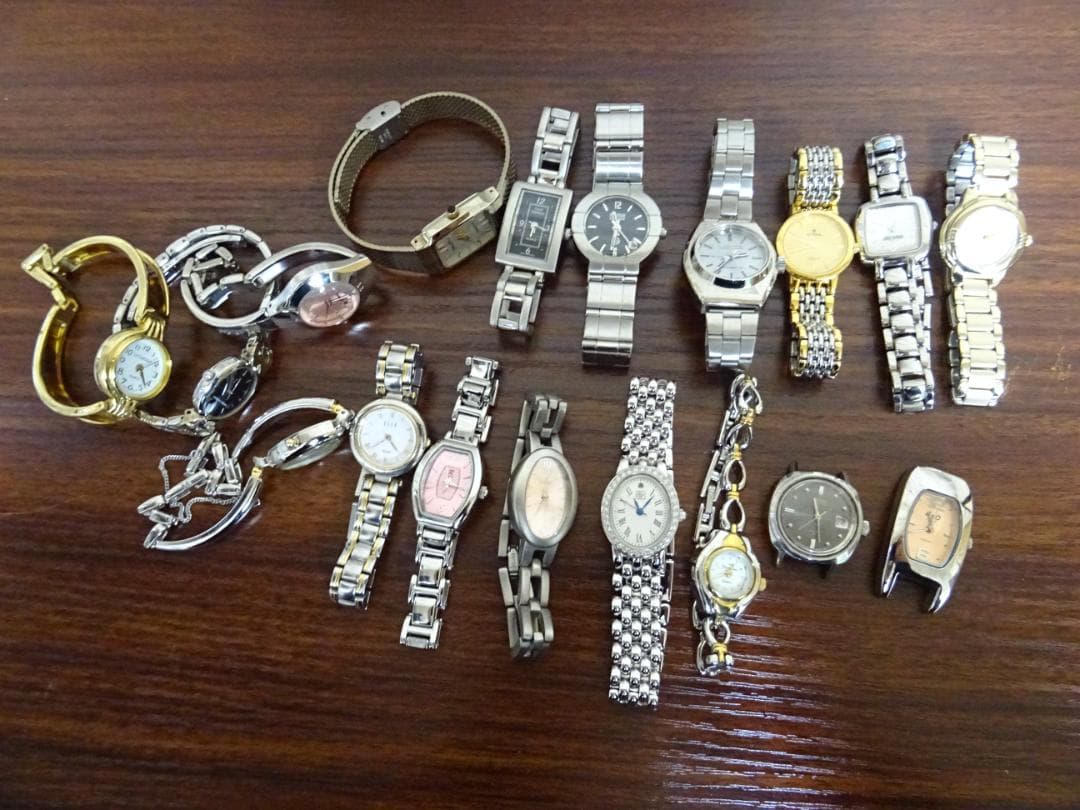 T*e様 東033 時計 18点 まとめ売り セイコー シーマ ELLE YSL