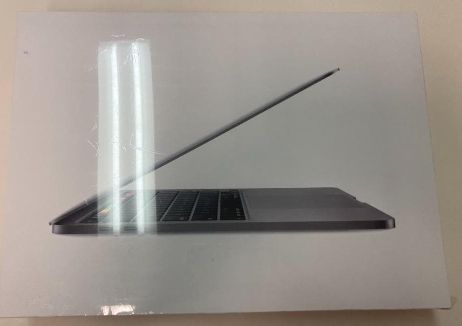 シュリンク付新品未開封Apple MacBook Pro 2020 A2251