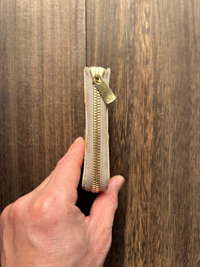 pizzaページ　クロコダイル財布