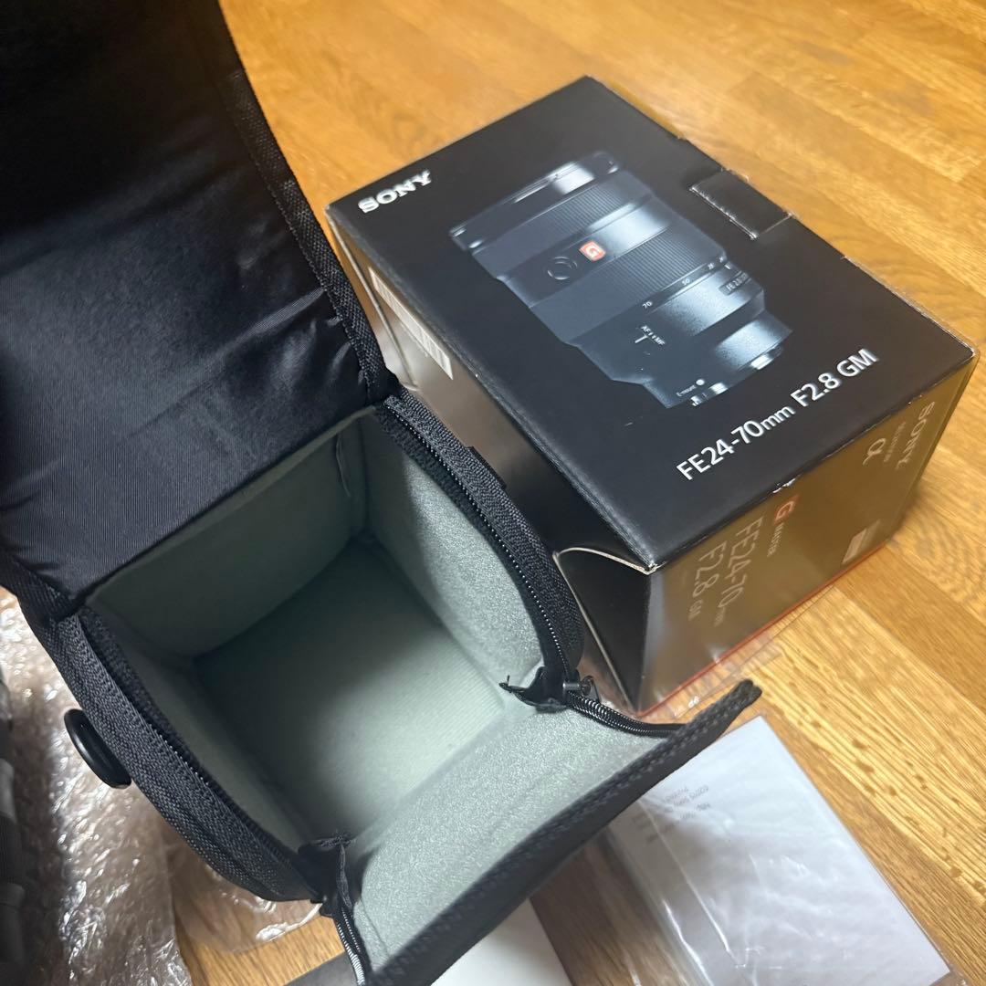 SONY FE 24-70mm F2.8 GM ズームレンズ