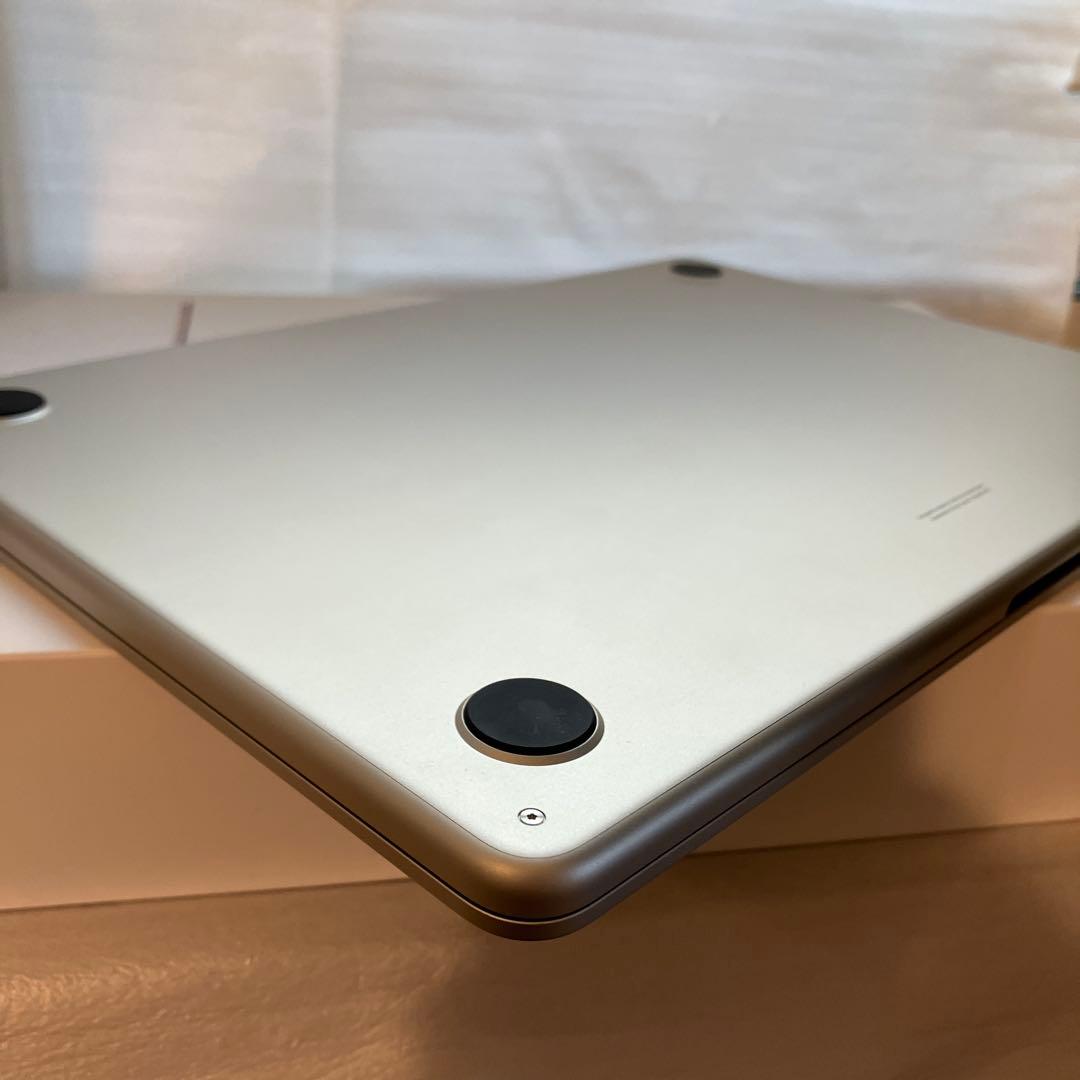 MacBook Air M2 16GBメモリ