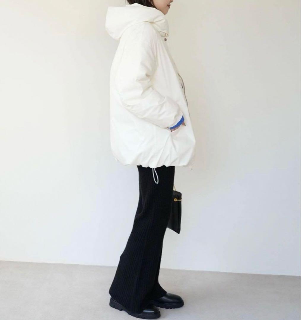 「SLOBE IENA」 ダウンジャケット 38 ホワイト ショートダウン