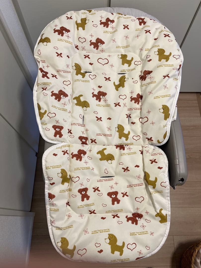 アップリカ　Aprica　ユラリズムオート　ペールグレー