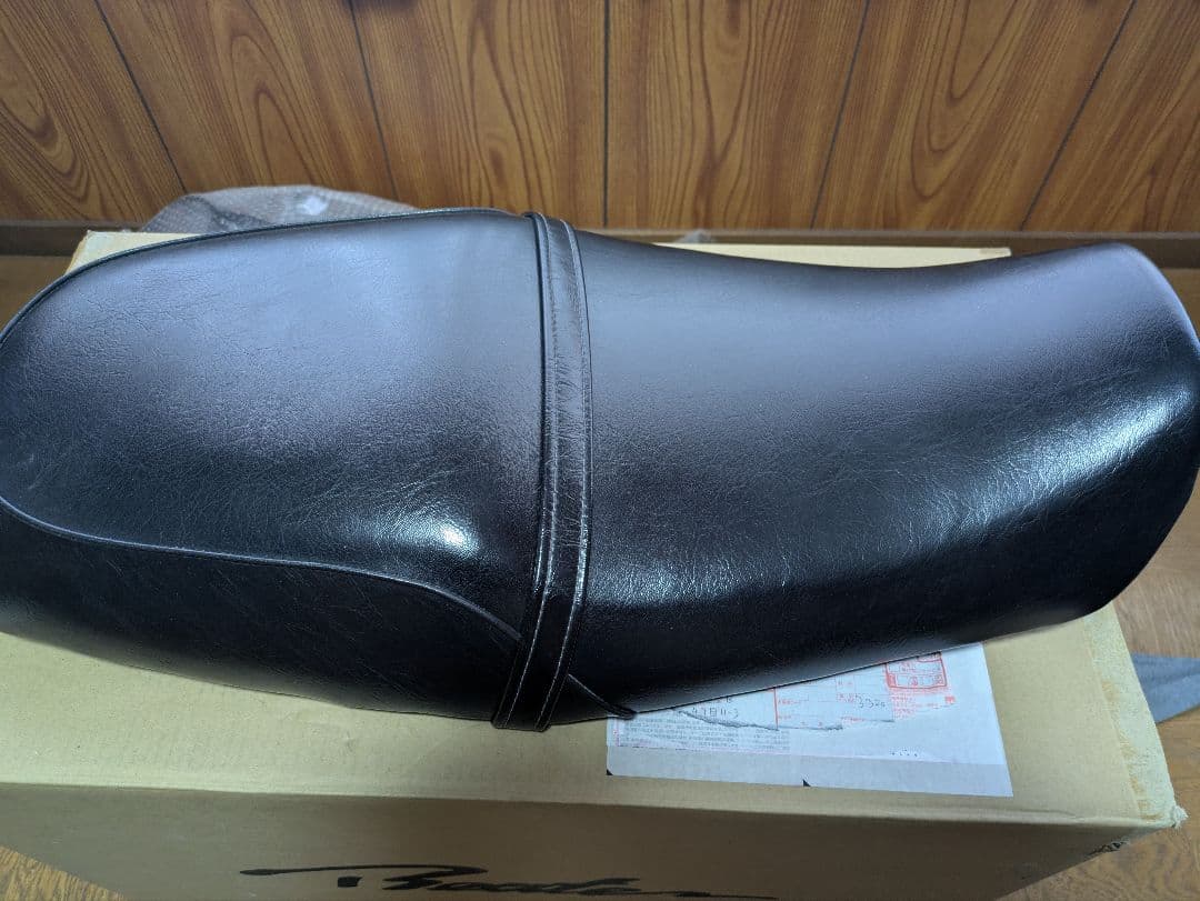 CB1100純正シート（2012年式より取り外し）