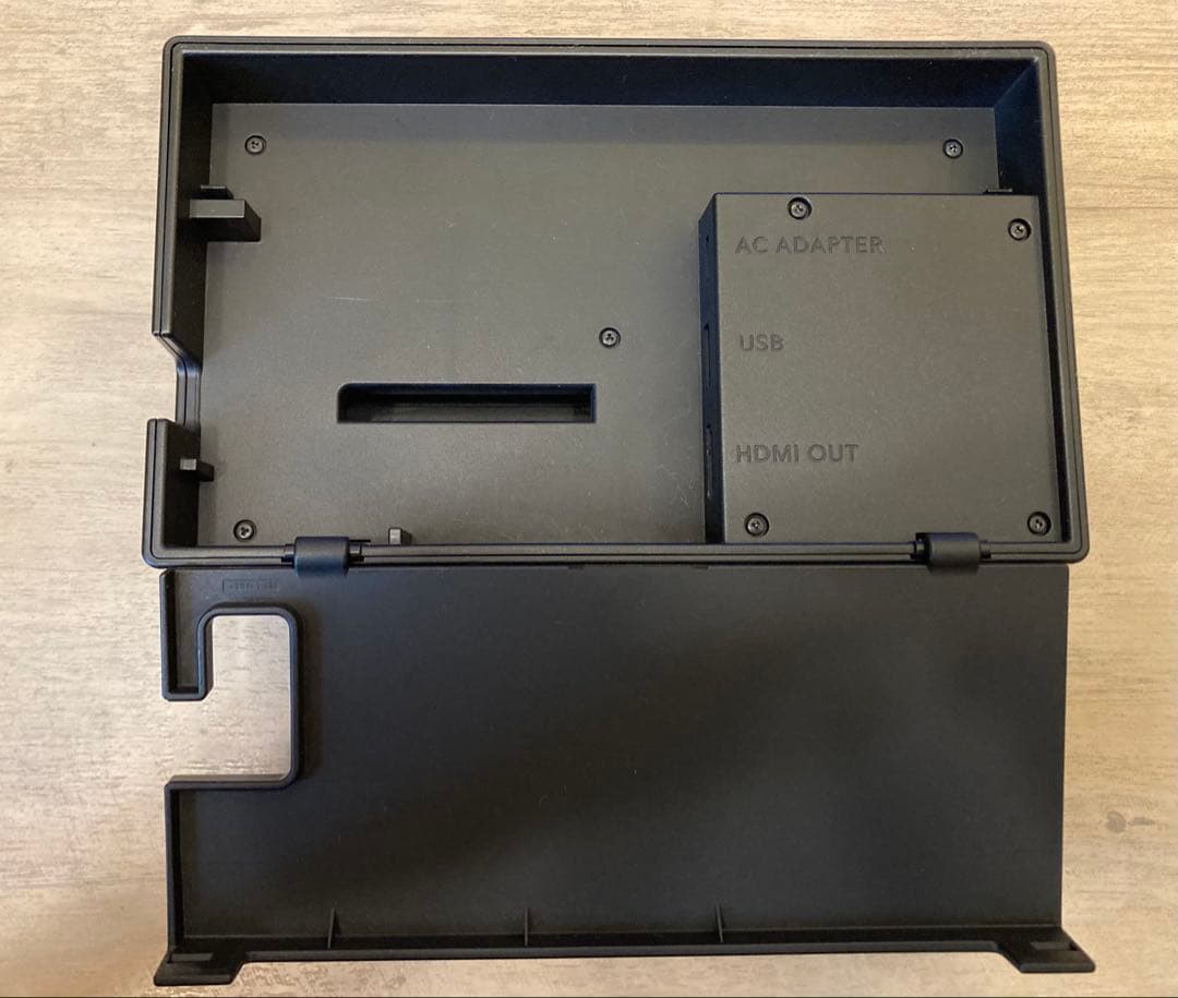 NintendoSwitch1本体ネオンピンク・グリーン　スプラトゥーンカラー