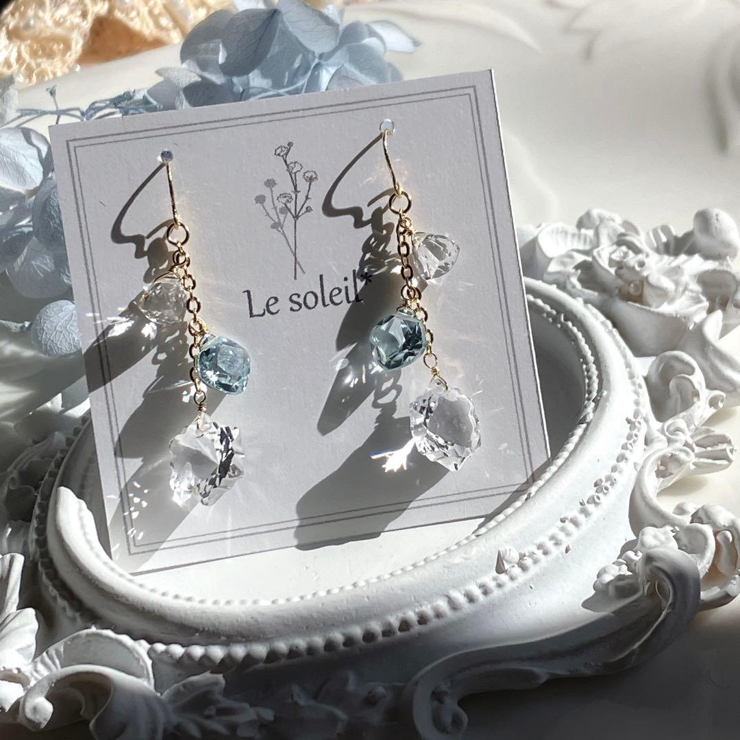 ポメころび◆ラスト1点✧雪の結晶✧水晶×スカイブルートパーズピアス