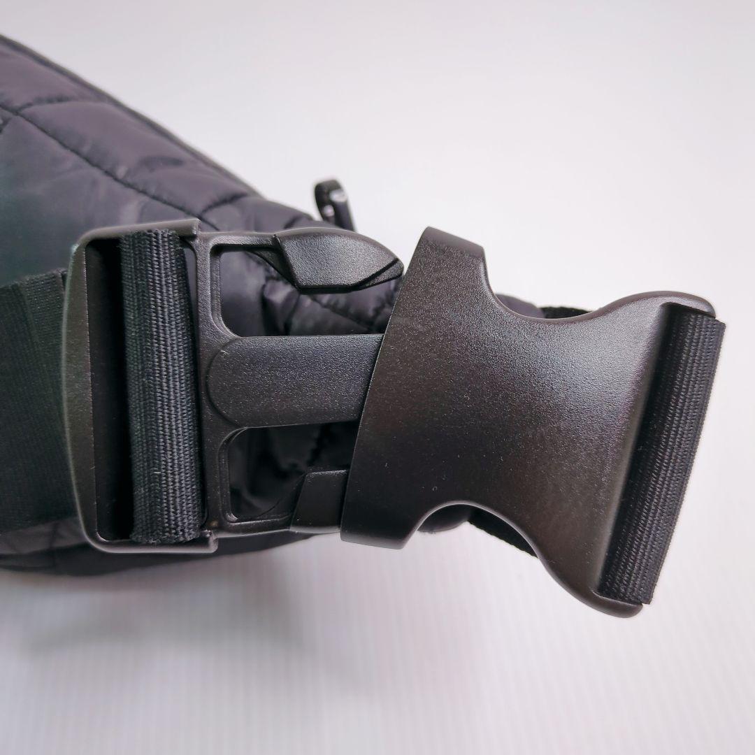 【美品】UGG　ボディバッグ　ウエストポーチ　キルティング　アグ　男女兼用