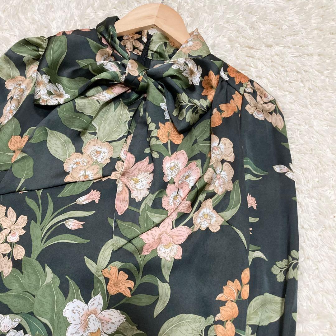 極美品✨ソブ 花柄プリントボウタイブラウス 2.7万 ボタニカル リボン 緑
