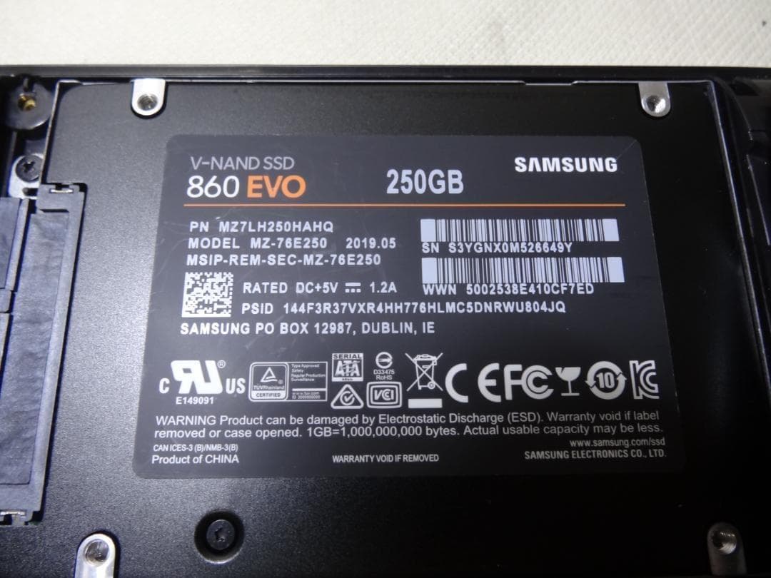 Windowsノート本体 FMVA77WB win11 Pro i7-6700HQ 16GB/256GB