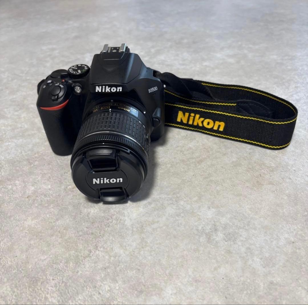 Nikon D3500 デジタル一眼レフカメラ