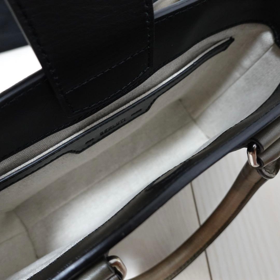 ベルルッティ　トゥジュール　ガリバー　トートバッグ　ハンドバッグ　2way