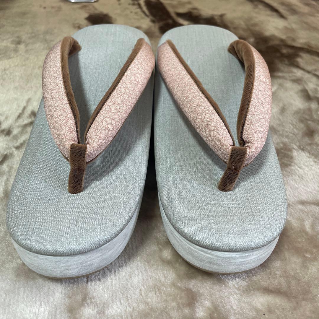 菱屋　カレンブロッソ　草履　グレー&ピンク　布地