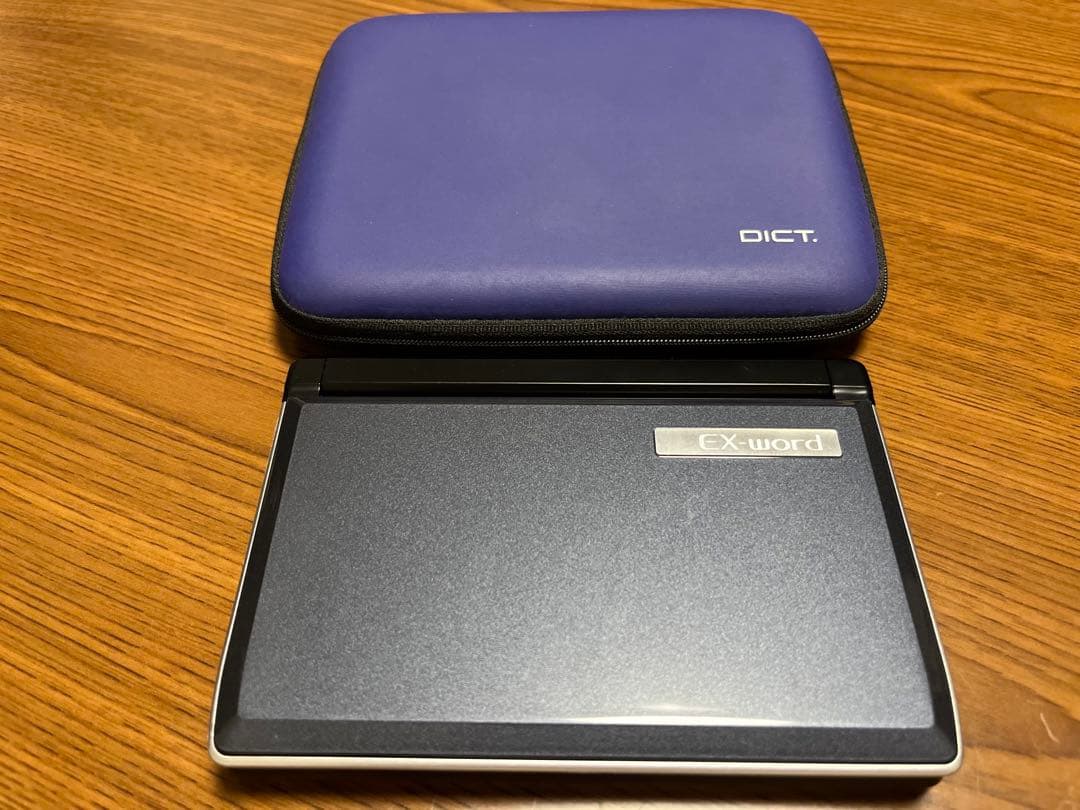 【極美品】CASIO カシオ 電子辞書 ケース付き XD-A8500 箱付き！