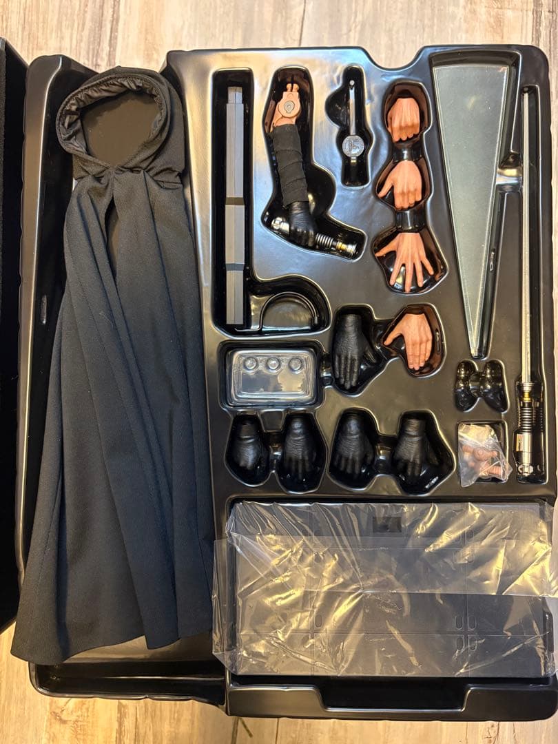 グローグー欠品 hottoys ホットトイズ ルーク スターウォーズ