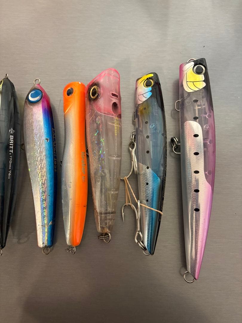 大物ルアーまとめ売り11点　キハダ，平政，ロックショア、オフショアプラグ