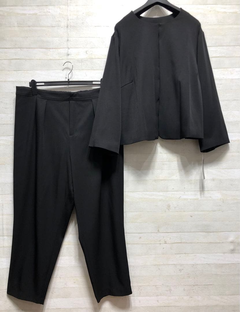 新品☆5L♪黒無地♪ブラックフォーマル♪9分丈ストレッチパンツスーツ◯G124