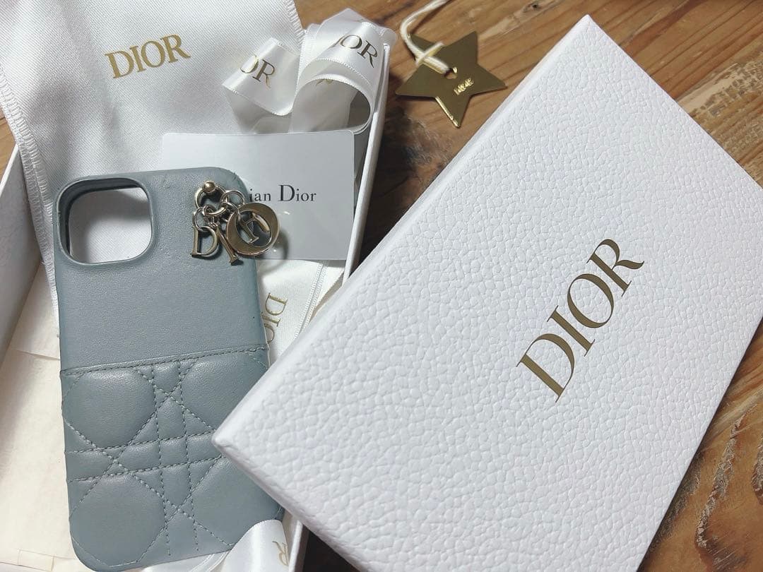 期間限定値下レディディオール　カナージュラムスキン　iPhone13.14ケース