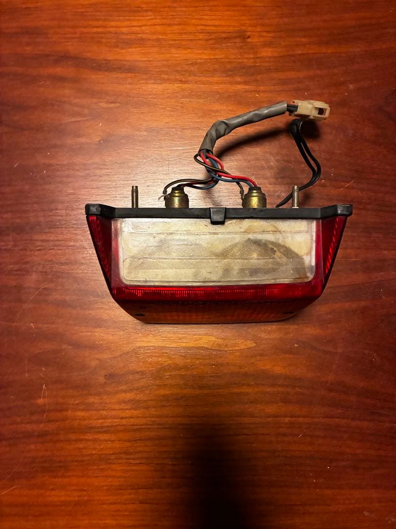 ゼファー400 テールランプ　希少