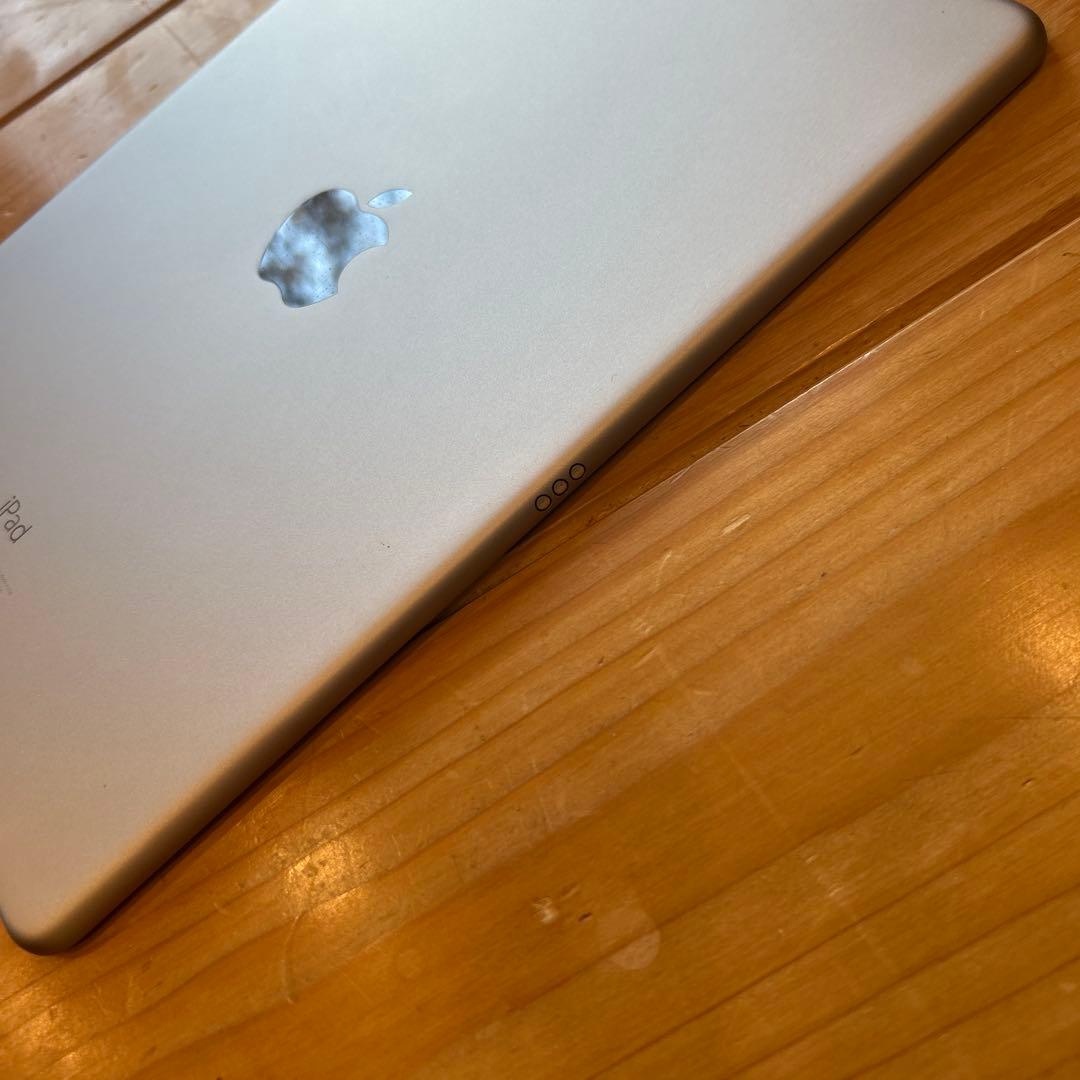 iPad Pro 9.7インチ A1674 128GB NLQ32J/A