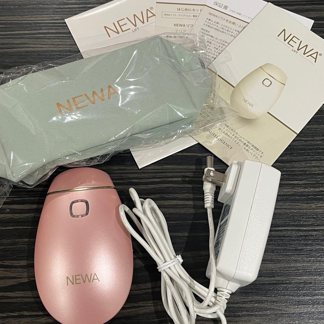 NEWAリフト　NEWA LIFT 美顔器 ピンク 充電器付き