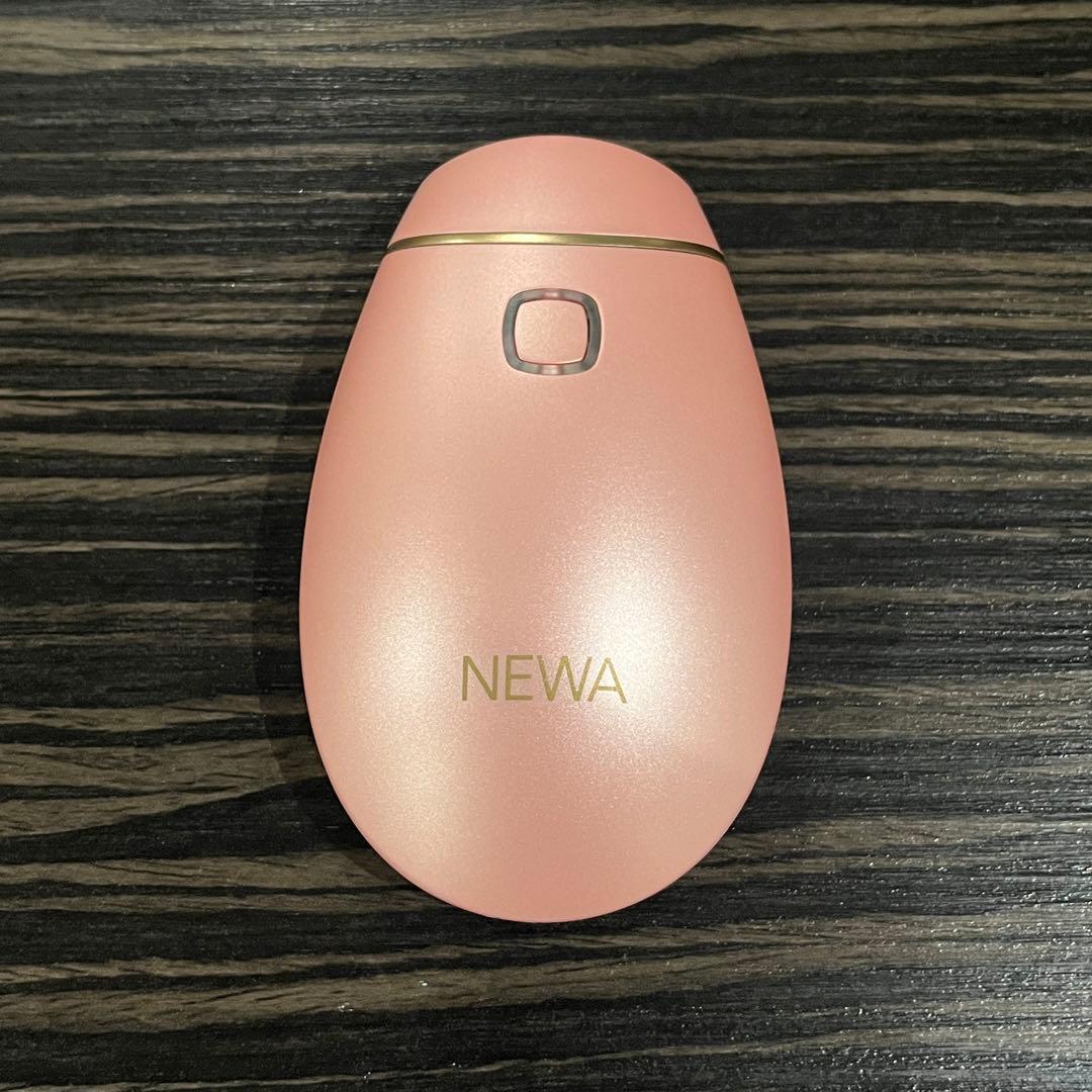 NEWAリフト　NEWA LIFT 美顔器 ピンク 充電器付き