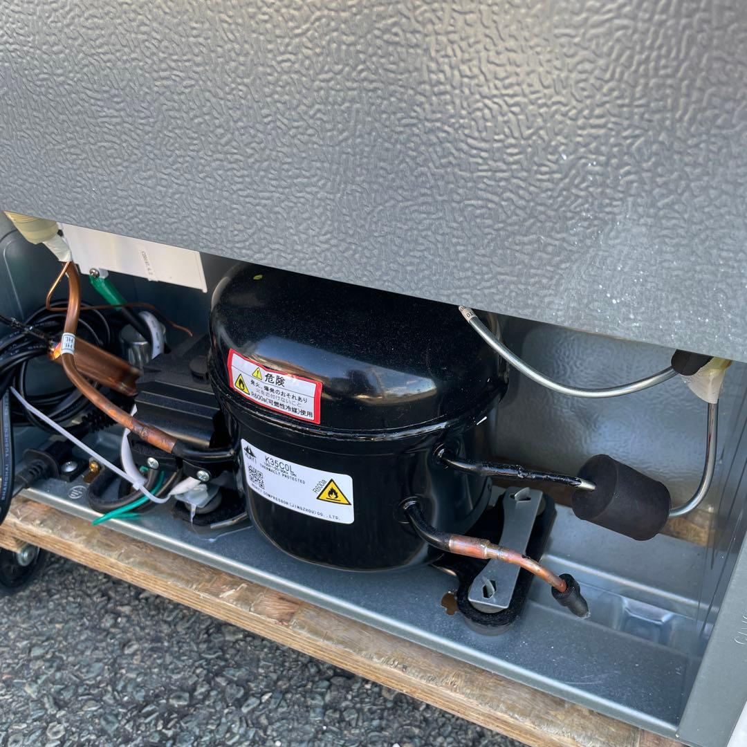 アイリスオーヤマ2024年製31L冷凍庫 冷凍⇔冷蔵切替可 極美品 送料無料