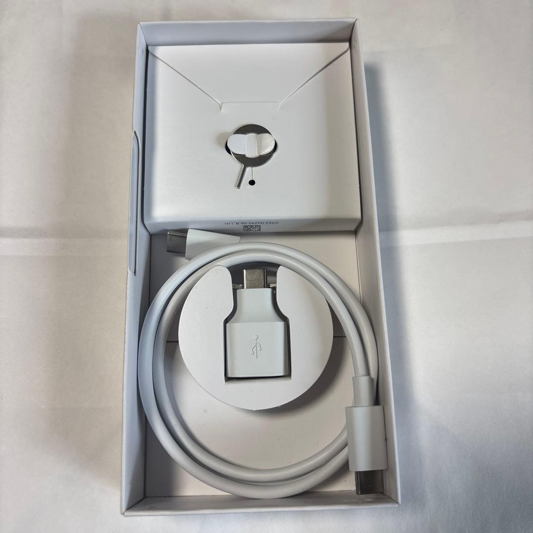 美品　Google Pixel 7a スノー 128GB SIMフリー