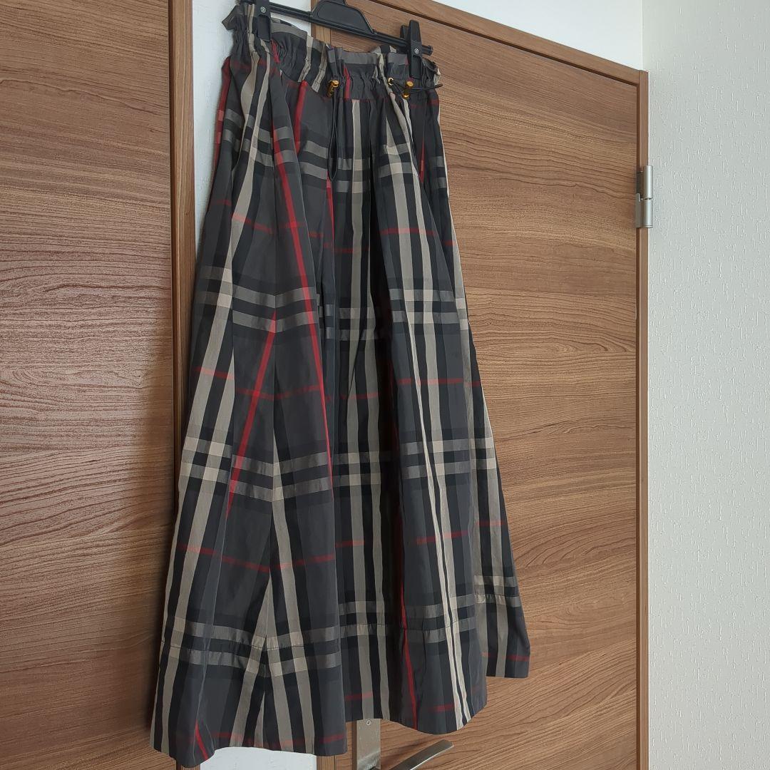 trois トロワ　タータンチェックメモリー ロングタックスカート